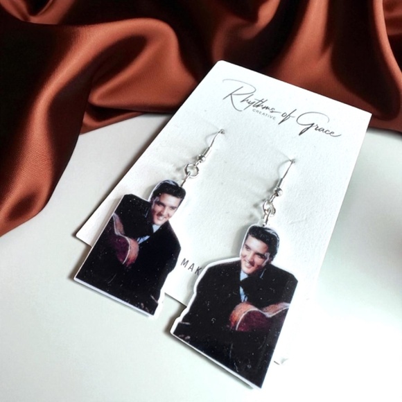 Rock Your Style: Elvis Presley Dangle Earrings – Iconic Vibes in Every Pair!✨ - Picture 5 of 8